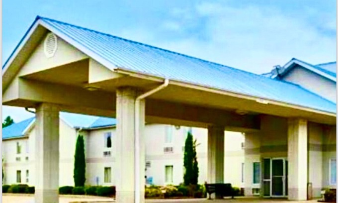 Smackover Hotel | Comfort Crest Inn