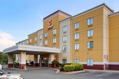Fredericksburg Hotel | Comfort Suites Fredericksburg North