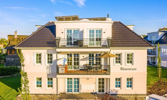 Boergerende-Rethwisch Apartment | Comfortable 3-room apartment, sea view balcony and 200 m to the beach