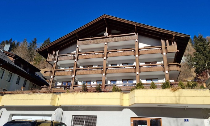 Bad Kleinkirchheim Apartment | Comfortable Apartment With Mountain View
