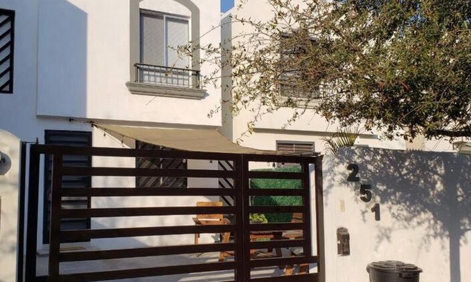 Garcia House | Comfortable and private house 2 Bedrooms Wifi Parking Free