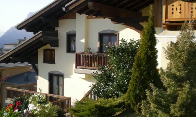 Saint-Vincent House | Comfortable apartment. Panoramic and quiet area, near the center. Wifi