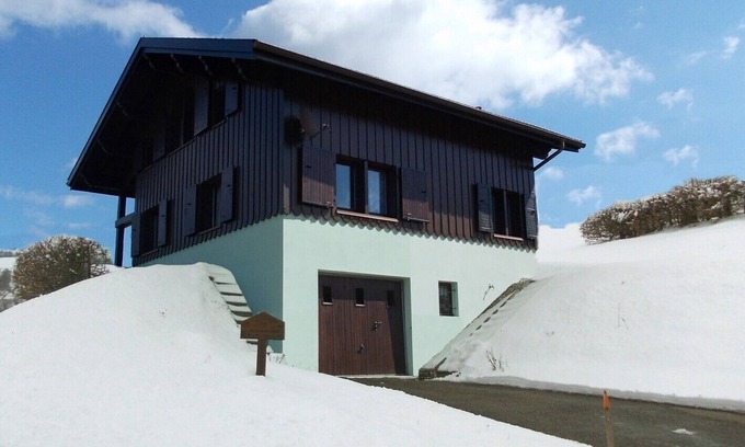 Fresse-sur-Moselle Ski Chalet | Comfortable chalet in a quiet area in the Hautes Vosges in Dennerie