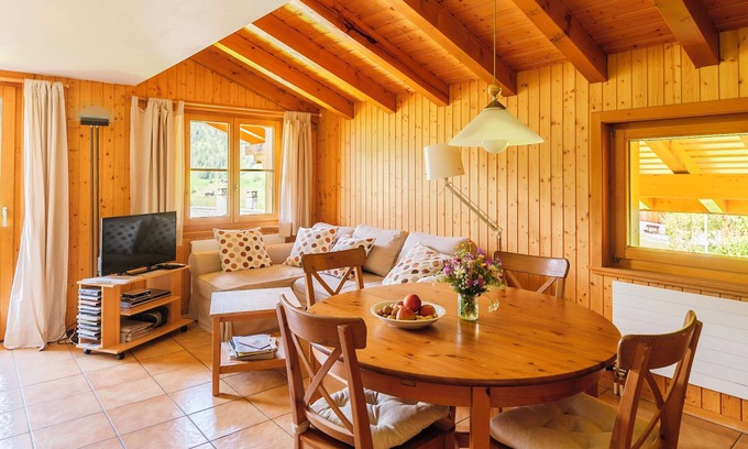 Ormont-Dessus Apartment | Comfortable, friendly apartment with beautiful mountain views