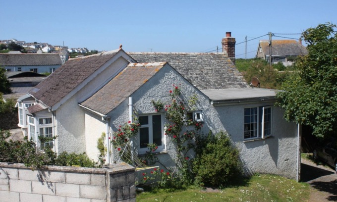 Polzeath House | Comfortable Holiday Cottage In The Heart Of Polzeath