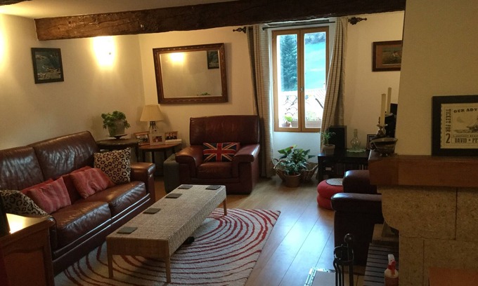 Le Vivier House | Comfortable home from home for couples who enjoy privacy and a bit more comfort