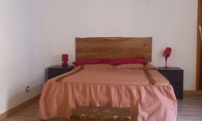 Marsala Apartment | Comfortable, newly renovated apartment near station and university