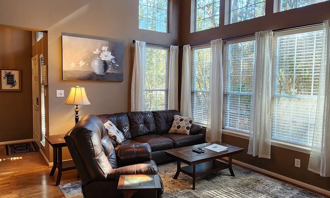 Alden Bridge House | Comfortable, spacious townhome on quiet street. Master on main. Pet friendly.