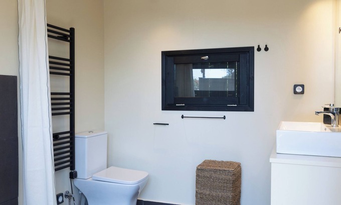 Lakones Apartment | Comfortable summer apartment with stunning sea view.