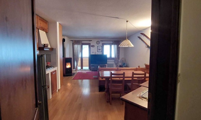 Gressan Apartment | Comfortable two-room apartment on the ski slopes
