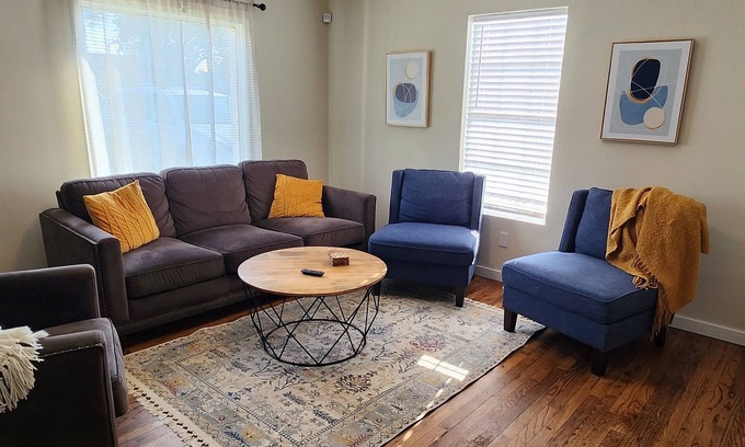 Lubbock House | Comfy Casita by the Park, 5min from Texas Tech