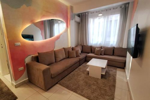 Al-'Umraniyah Apartment | Comfy Tourist Corner - Giza - Hotel Apartments