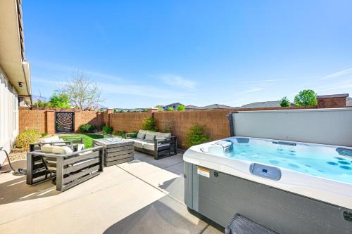 Sienna Hills House | Community Pool and Private Hot Tub Washington Home!