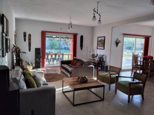 Yocsina House | Comodidad y espacio para relax