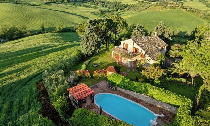 Rupoli House | Complete refurbished old farmhouse with pool and garden