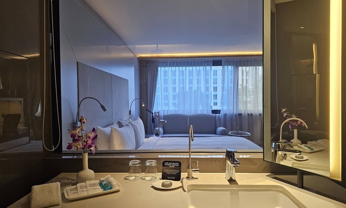 Somerset Hotel | Concorde Hotel Singapore