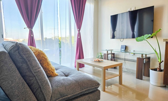 Lomas de Mazatlan Condo | Condo in Lomas de Mazatlán 2 minutes from the beach!