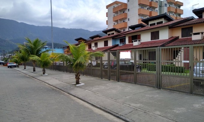 Caraguatatuba House | Condominium House - Swimming Pool + Wi-Fi Internet, up to 10 people - close to the beach