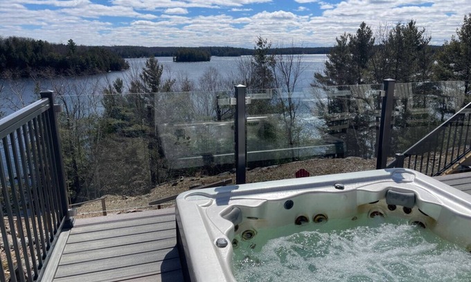 North Kawartha Apartment | Constellation Cove on Chandos