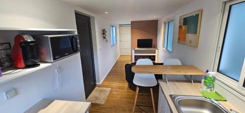 Point d'Or House | Contain'House Paradise