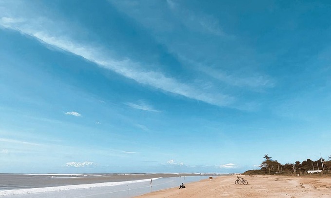 Manguinhos House | Container 10 Moon Studio