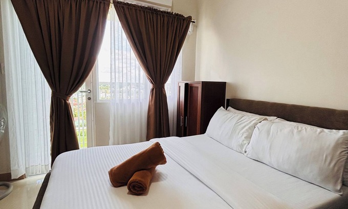 Iloilo Condo | Contemporary City Suite with Relaxing Charm