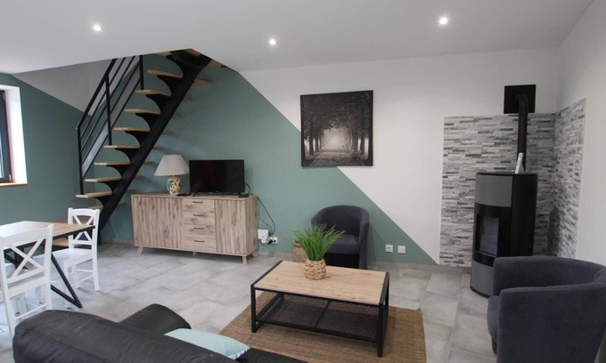La Pernelle Cottage | Contemporary house in Normandy, near beaches, Wifi, parking, enclosed garden
