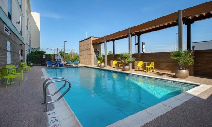 University Hotel | Contemporary Suite w/Full Fridge & Outdoor Spaces