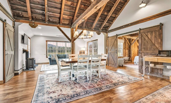 Quechee House | Converted Carriage Barn - The Carriage House Unit2