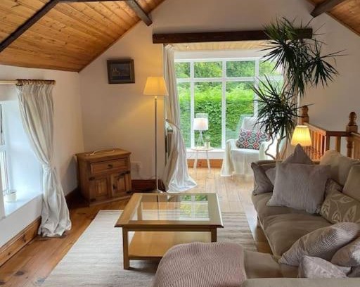 Coleraine Apartment | Converted Victorian Coach House on the North Coast