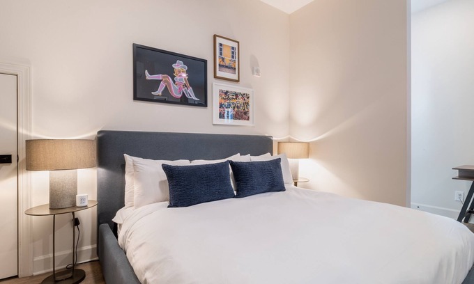 Buena Vista Apartment | Conway D102 by AvantStay | Modern Downtown Studio in Walkable Neighborhood