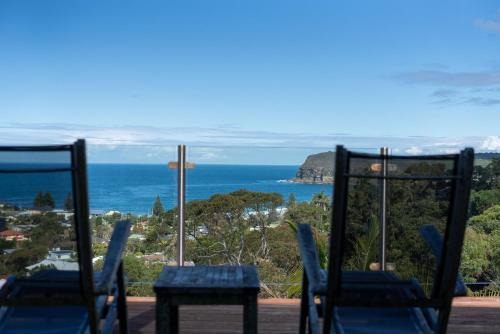 Copacabana House | Copa Sunset Surprise - Modern and Stylish Simplicity