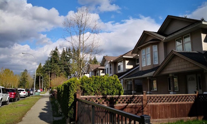 Port Coquitlam House | Coquitlam center, 2 bedroom suite, walking to skytrain