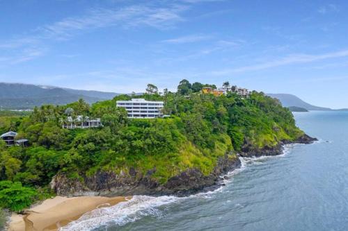 Yorkeys Knob Apartment | Coral Sea Tranquility - Oceanview Apartment