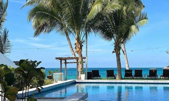 Pulau Perhentian Besar Resort | Coral View Beach - BS