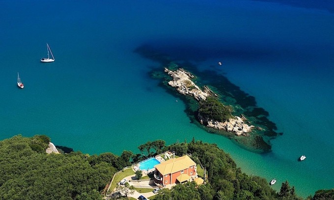 Agios Spyridon Corfu Villa | Corfu,St Spyridon NE, Luxury,on the beach,privacy,heated pools,-1038271