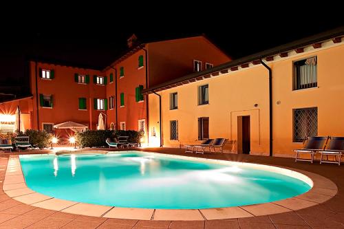Nogarole Rocca Hotel | Corte Castelletto