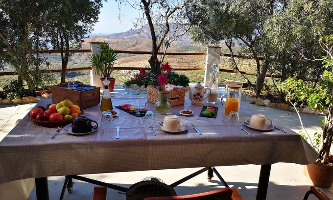 Lanjaron Cottage | Cortijo Samadhi A unique relaxing experience