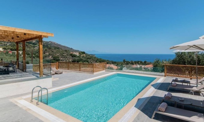 Vasilikos Villa | Cossoro Villa ἀήρ