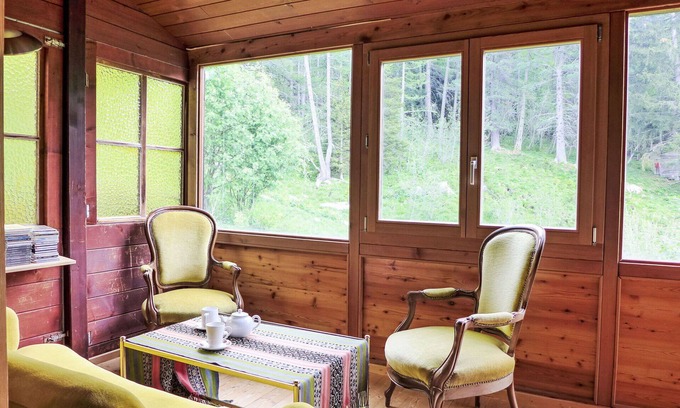 Buerchen Apartment | Cosy apartment for 10 people with WIFI, TV and patio