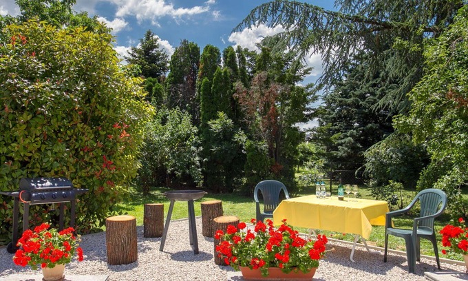 Cserszegtomaj Apartment | Cosy apartment for 4 people with WIFI, A/C, TV and terrace