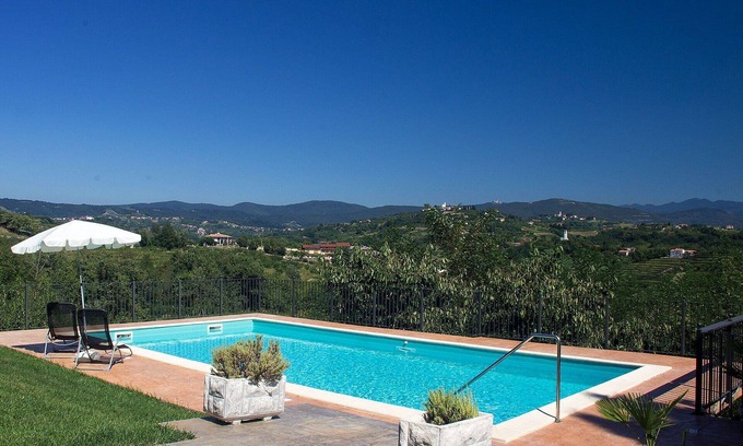 Brda Apartment | Cosy apartment for 5 guests with pool, WIFI, A/C, TV, balcony and panoramic view