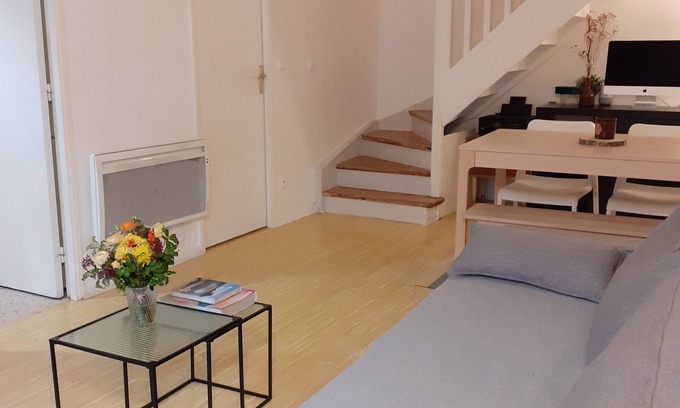 Quartier de la Folie-Mericourt Apartment | Cosy apartment in the heart of Paris