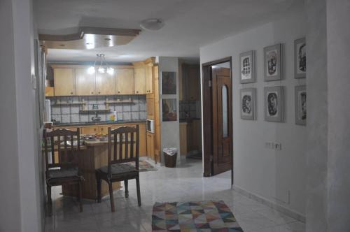 Majdal al-Shams Apartment | Cosy Appartement