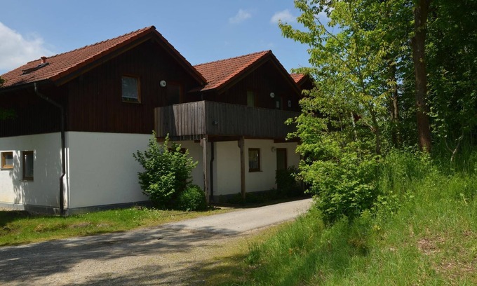 Grafenwiesen Apartment | Cosy flat in Berghäuser with small garden