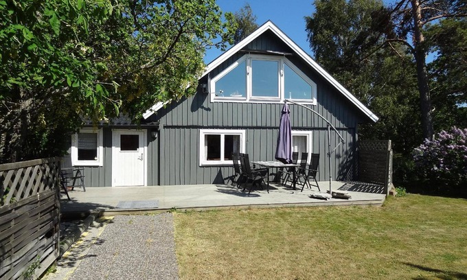 Sodvik House | Cosy holiday house Sjöstugan by the sea
