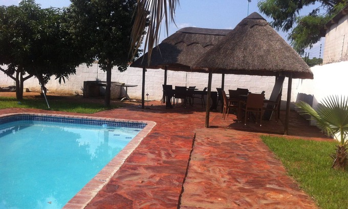 Gaborone House | Cosy Palms Guest House
