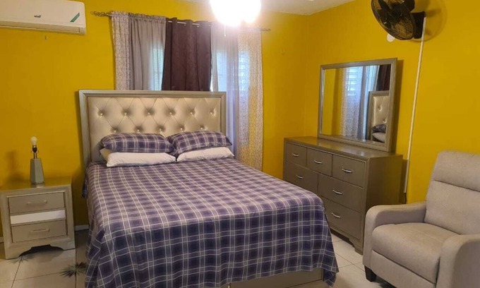 Saint Andrew Apartment | Cosy relaxing