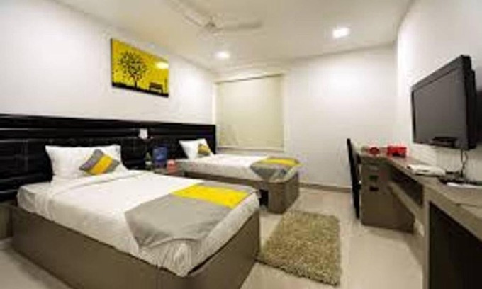 HITEC City House | Cosy Room With Private Bath And Work Desk