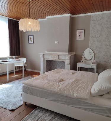 Klein-Antwerpen Apartment | cosy studio